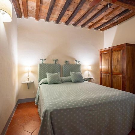 Agriturismo Bio Fattoria Bacio チェルタルド エクステリア 写真