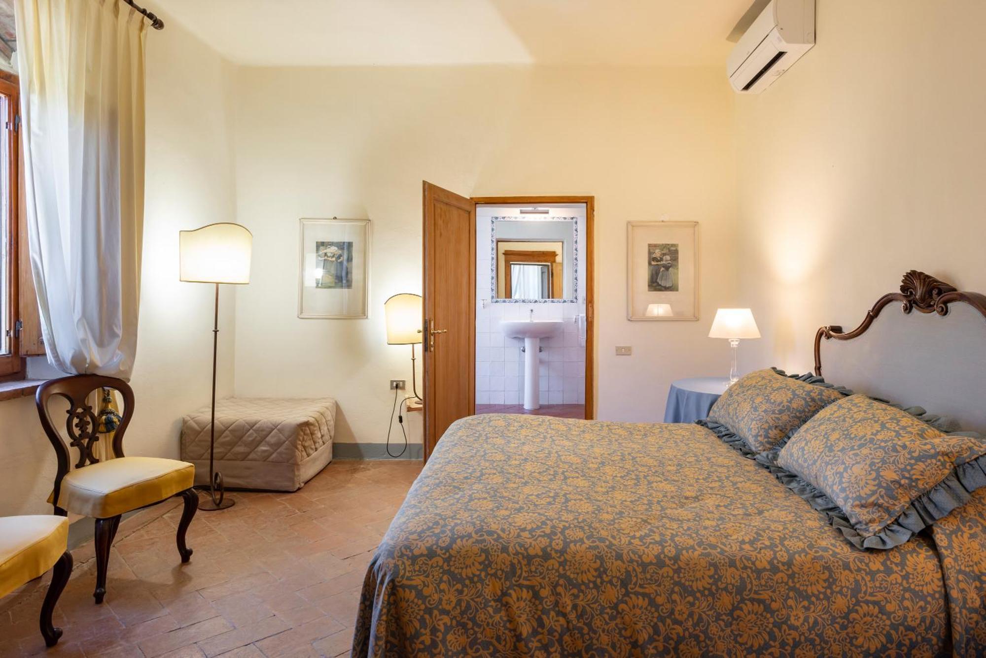 Agriturismo Bio Fattoria Bacio チェルタルド エクステリア 写真
