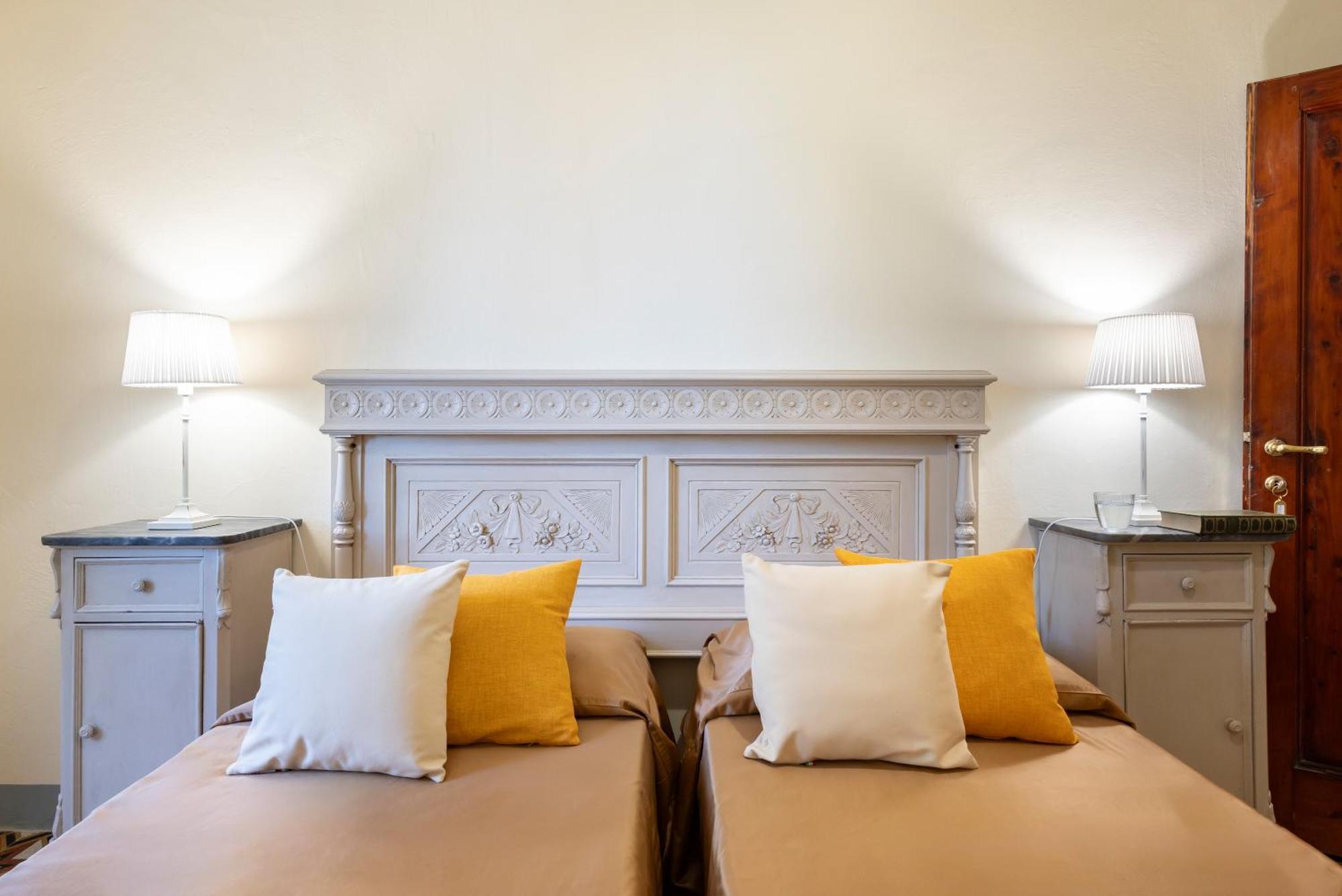 Agriturismo Bio Fattoria Bacio チェルタルド エクステリア 写真