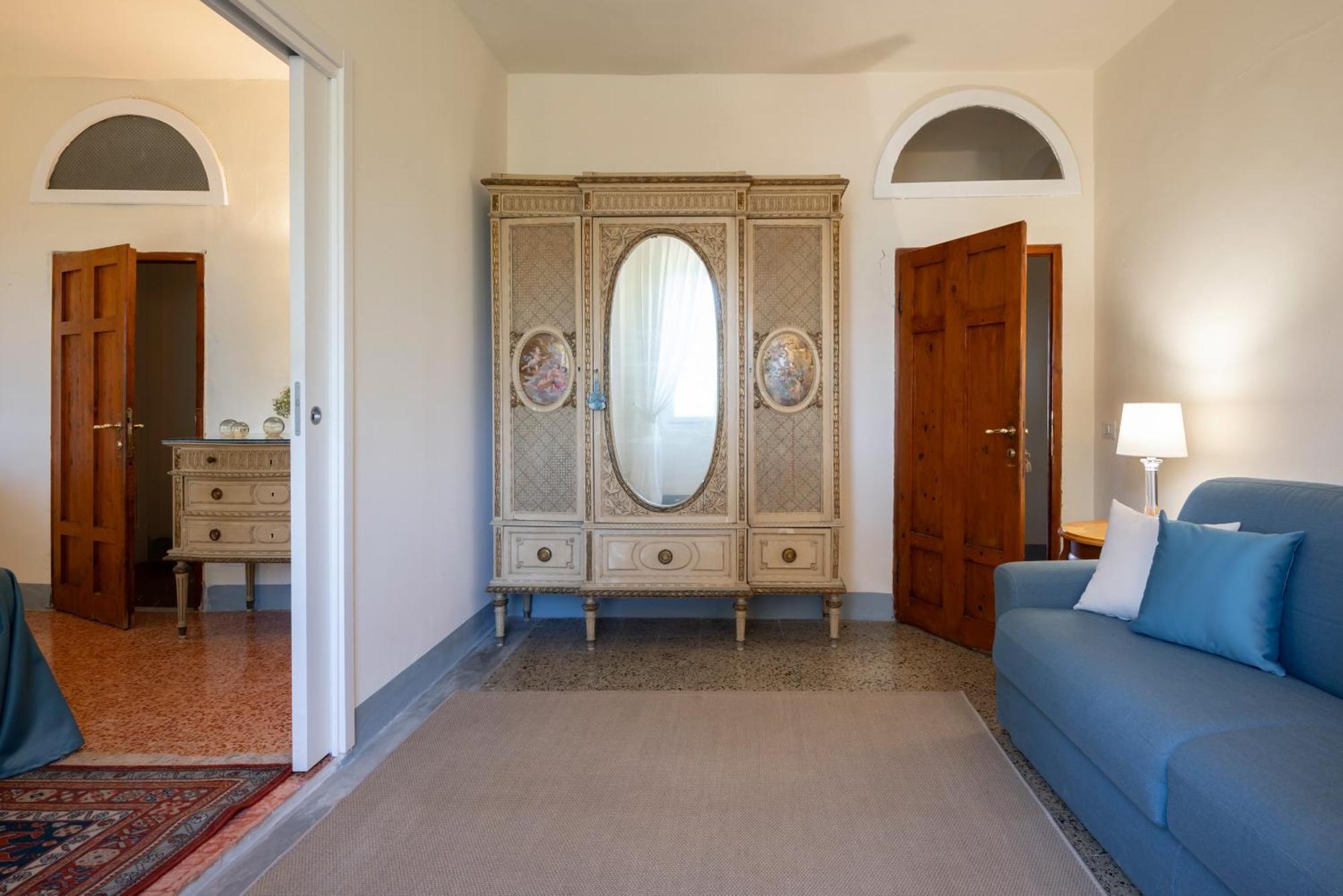 Agriturismo Bio Fattoria Bacio チェルタルド エクステリア 写真