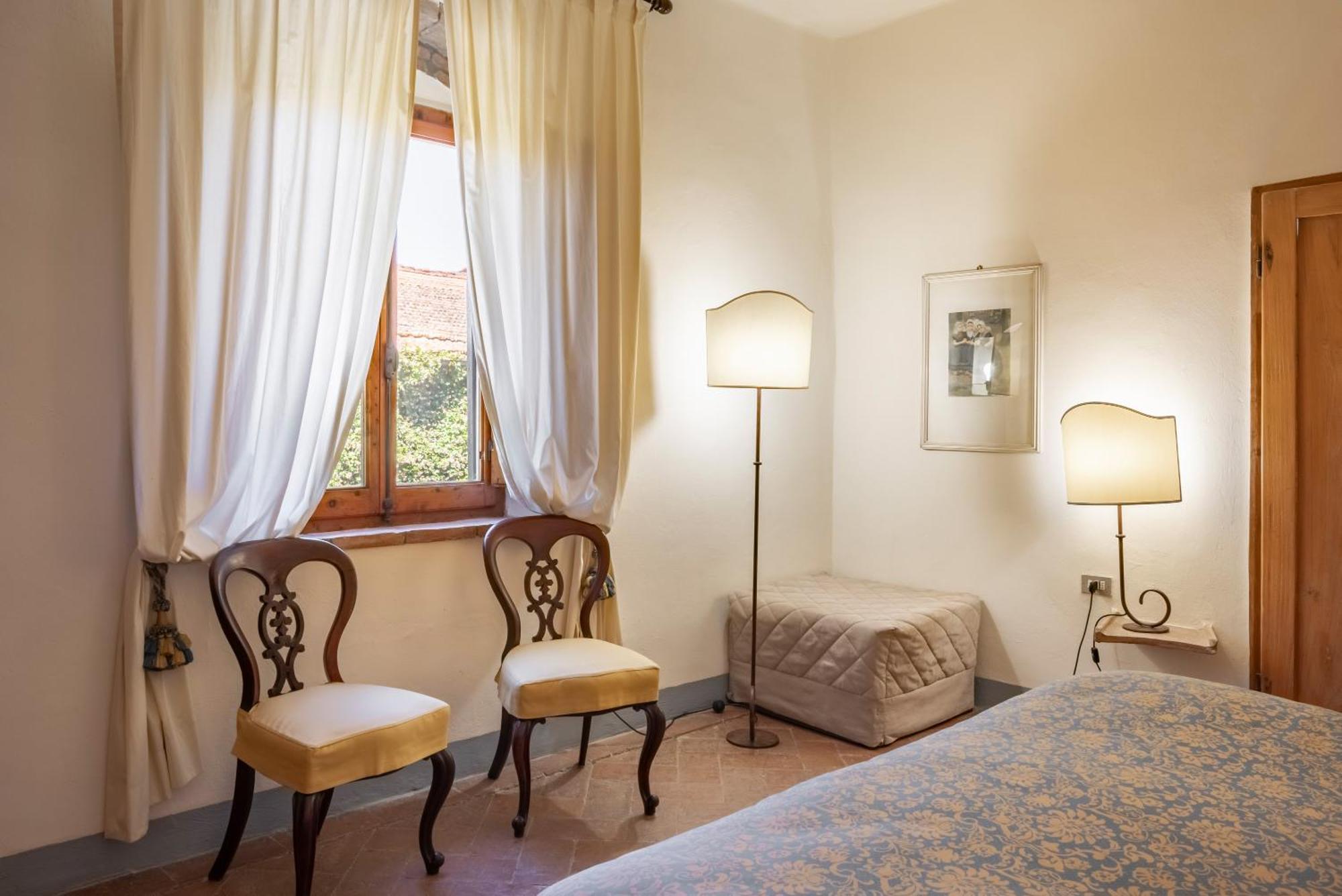 Agriturismo Bio Fattoria Bacio チェルタルド エクステリア 写真